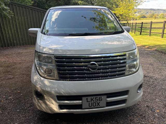 2006 Nissan Elgrand 3.5 V6 Highway Star